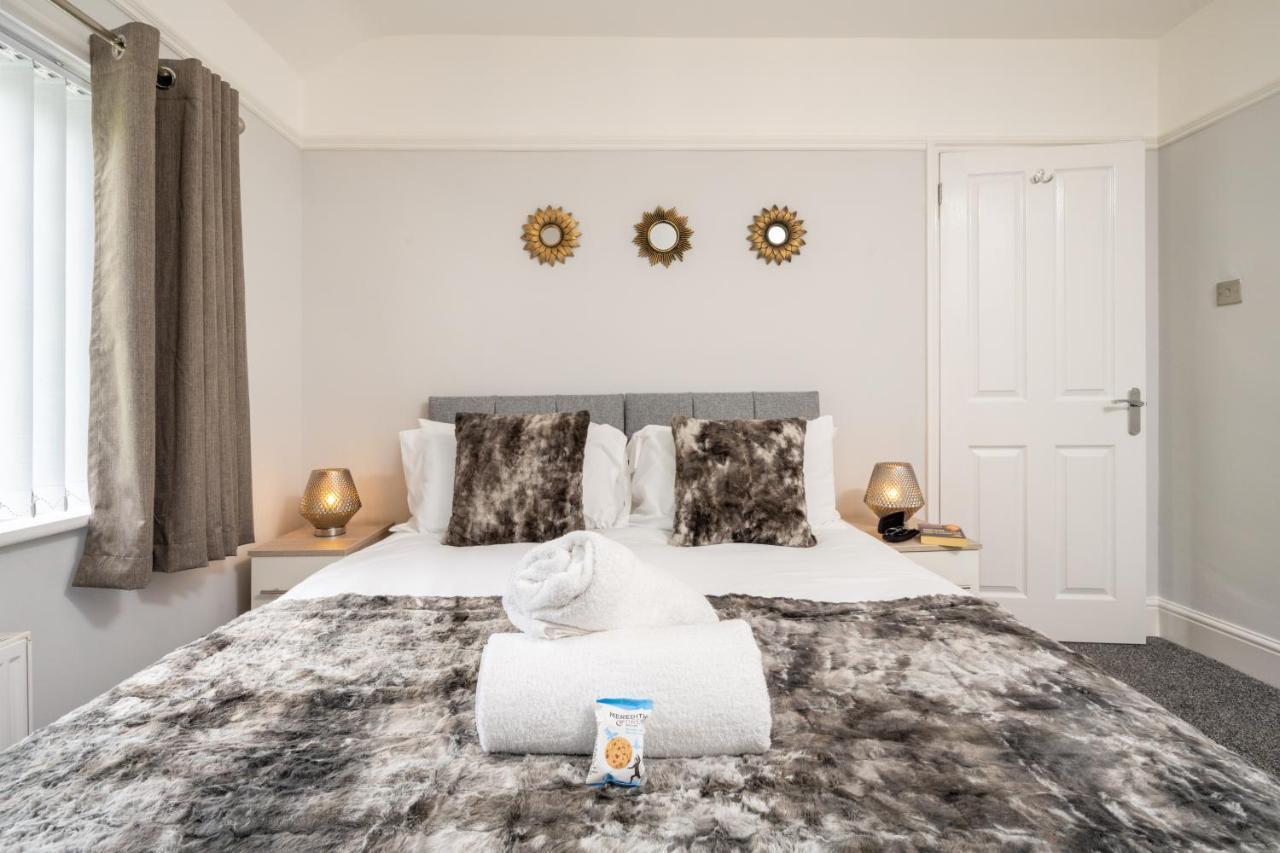 Mulberry House - Luxurious And Modern 4-Bed In Solihull Near Nec,Jlr, Airport, Resorts World, Hs2 外观 照片
