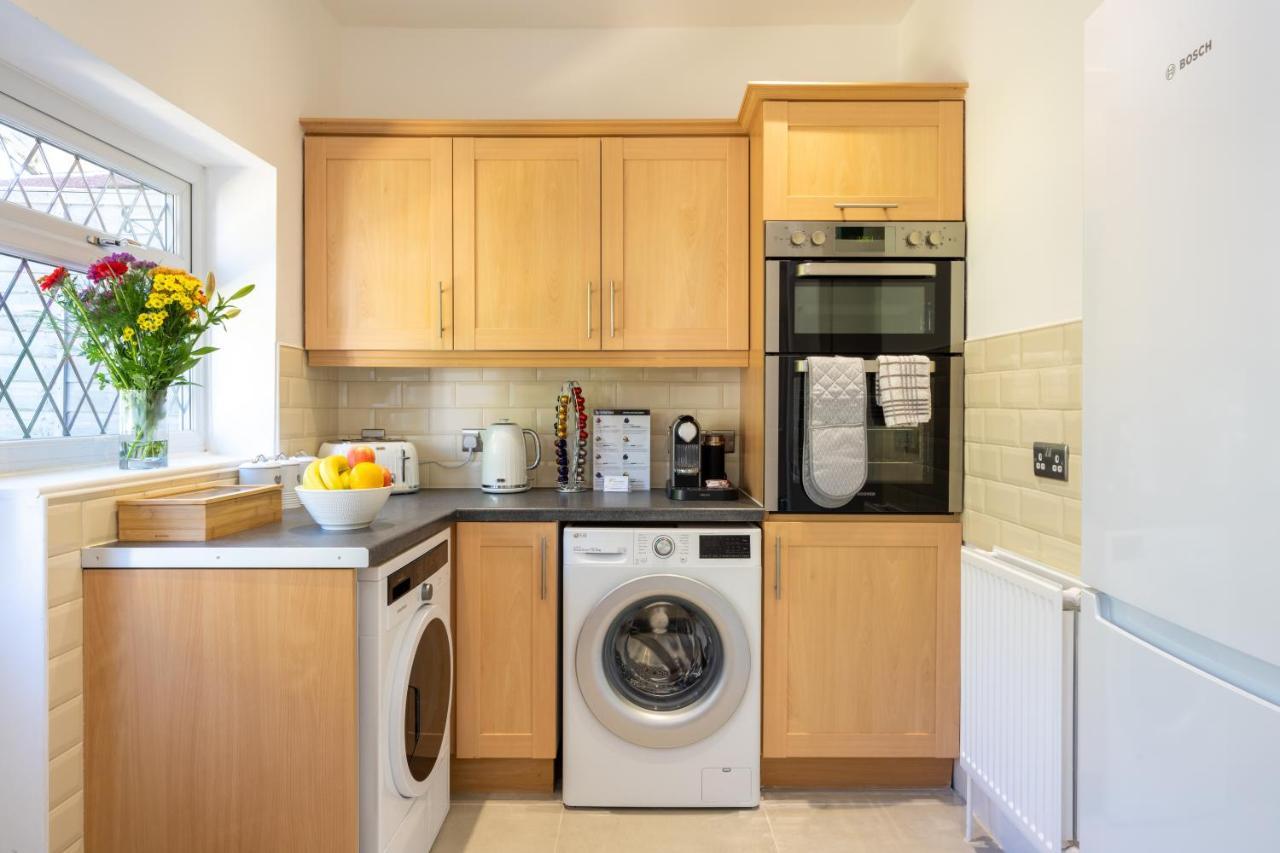 Mulberry House - Luxurious And Modern 4-Bed In Solihull Near Nec,Jlr, Airport, Resorts World, Hs2 外观 照片