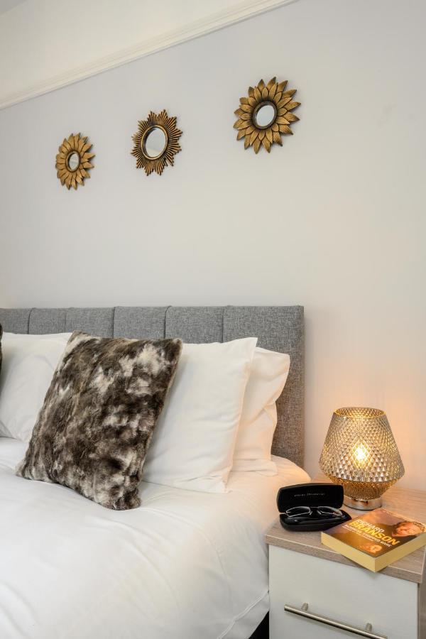 Mulberry House - Luxurious And Modern 4-Bed In Solihull Near Nec,Jlr, Airport, Resorts World, Hs2 外观 照片